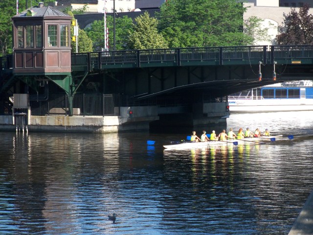 State Street bridge house