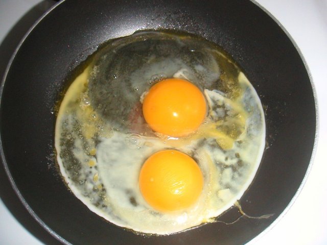 Fried eggs in a pan