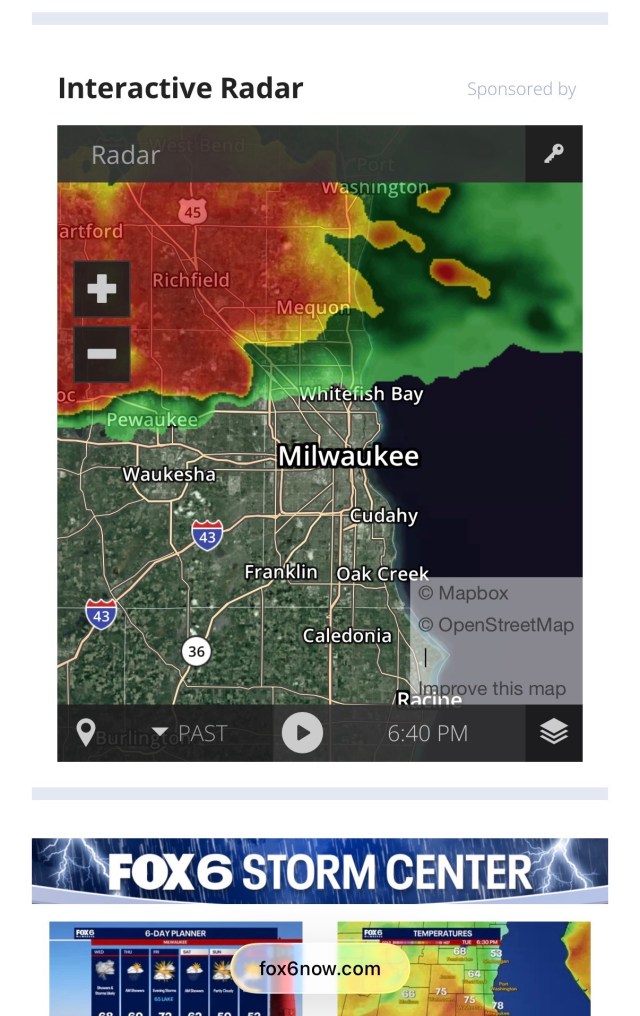 Radar showing storm approaching Milwaukee metro area